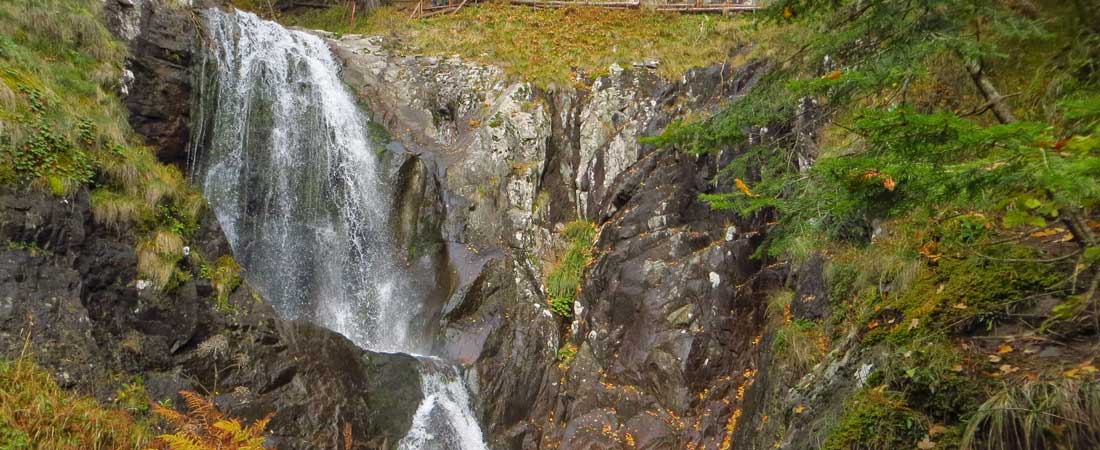 تنگه آبشارها در تور بلغارستان