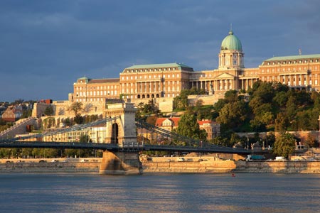 قلعه بودا تور بوداپست مجارستان