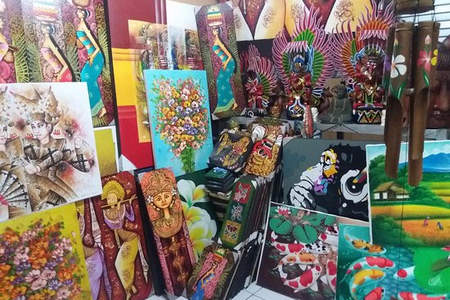 بازار هنری کومباساری بالی