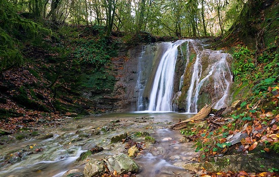 زیباترین آبشار سوچی