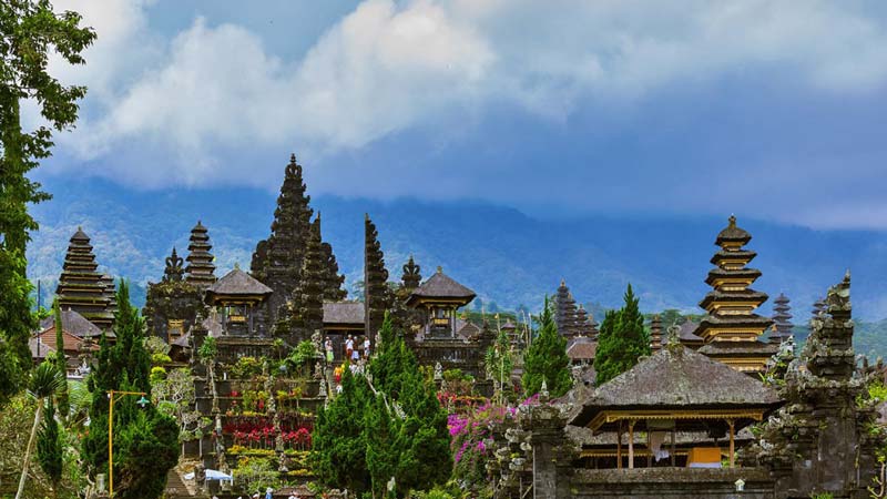 معبد Besakih  یا معبد مادر بالی 