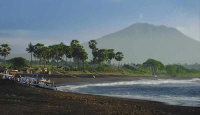 منطقه ی توریستی جیانیار بالی  (ساحل Gianyar)